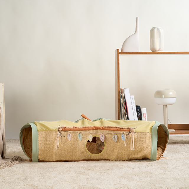 Purrfect Foldaway Tunnel Retreat – Interactive, Spacious, and Portable