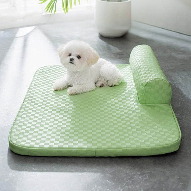 Checkerboard Leather Pet Bed Orthopedic Scratch Resistant Washable