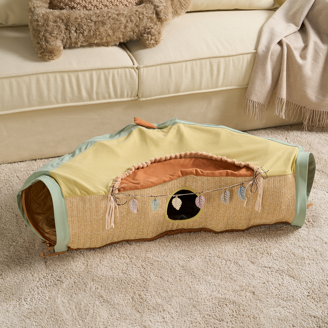 Purrfect Foldaway Tunnel Retreat – Interactive, Spacious, and Portable