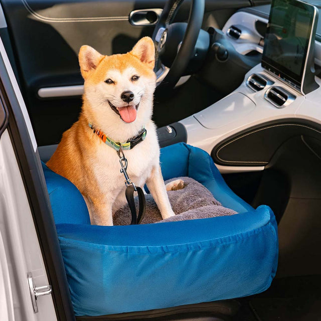 Cozy Pet Car Seat – Secure, Versatile, and Easy to Clean