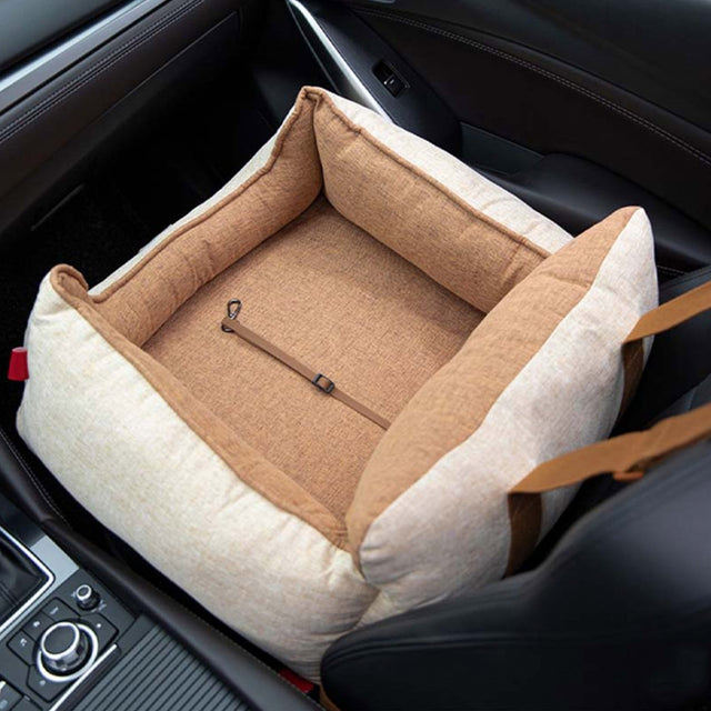 Premium Pet Car Seat – Secure, Comfortable, and All-Season Design
