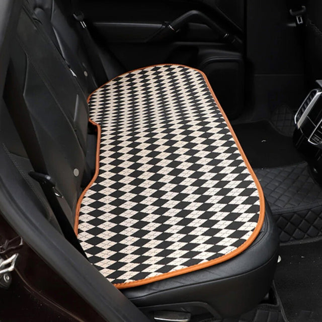 Classic Rhombus Dog Car Seat Cover – Stylish, Durable & Non-Slip