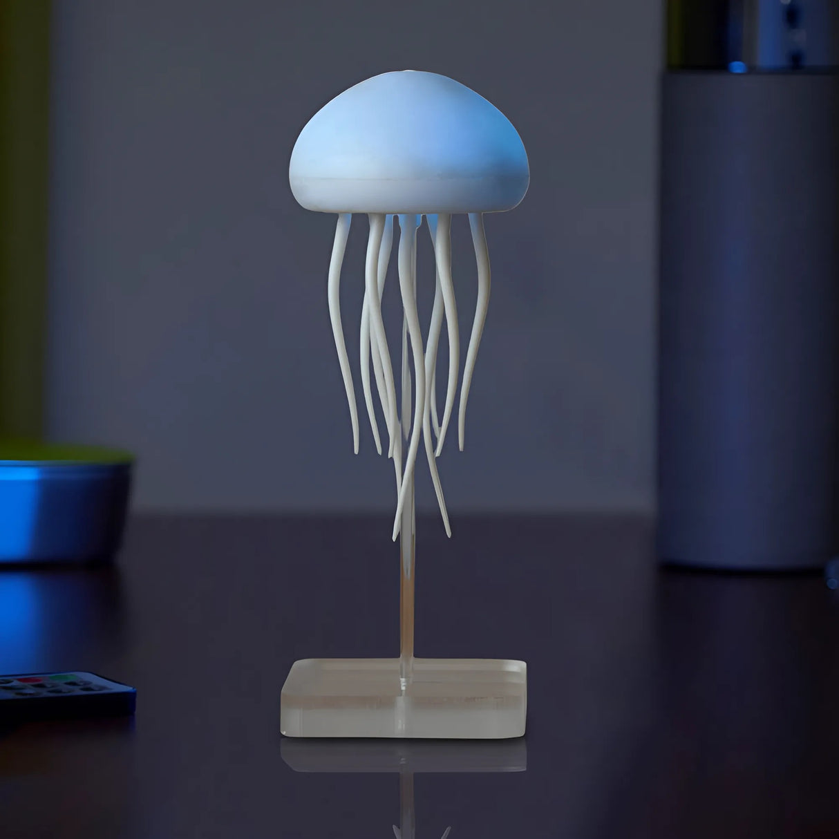Realistic Jellyfish Ocean Lamp with Color Changing Lights