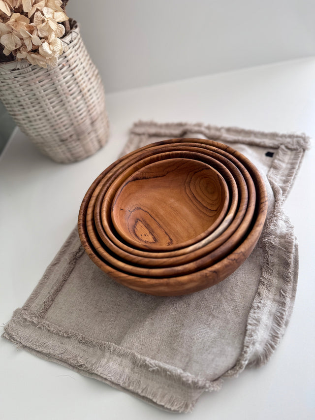 Handcrafted Teak Bowl Set – Nesting Design, 5 Piece