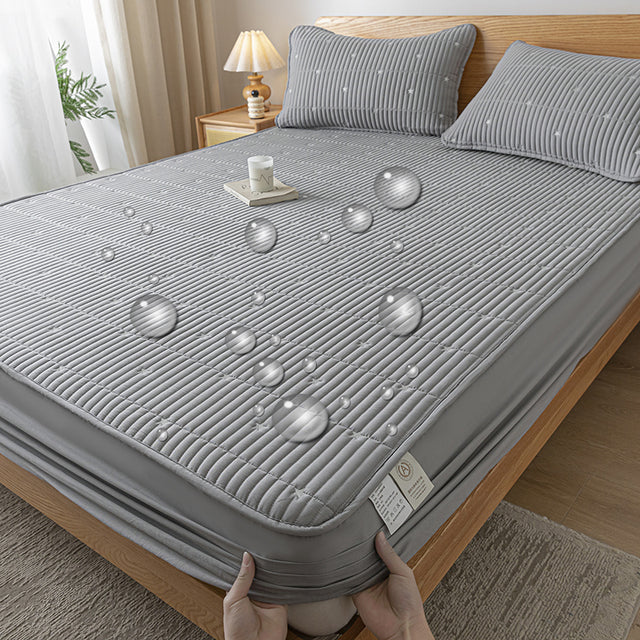 Waterproof Thickened Mattress Protector