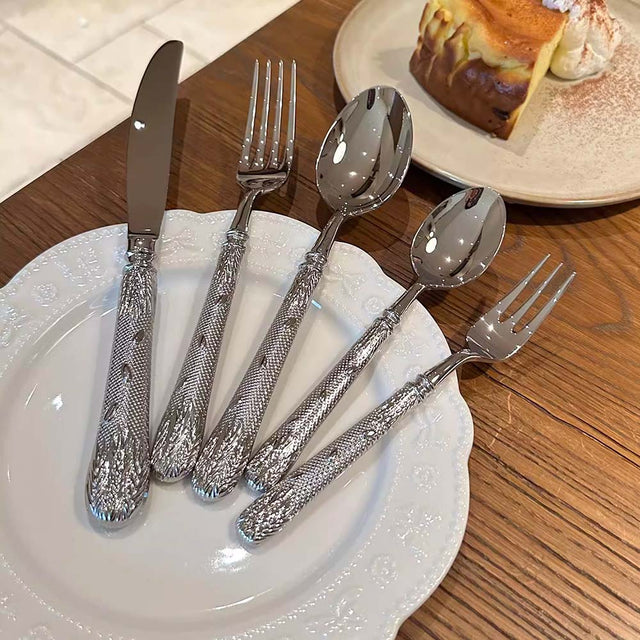Eternal Grace Luxury Cutlery Set-3