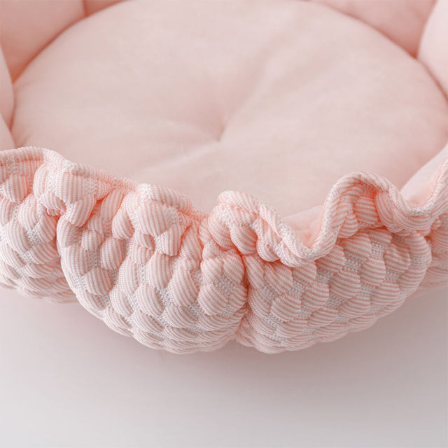 Ruffled Ice Silk Cooling Pet Bed Foldable Stylish Comfort