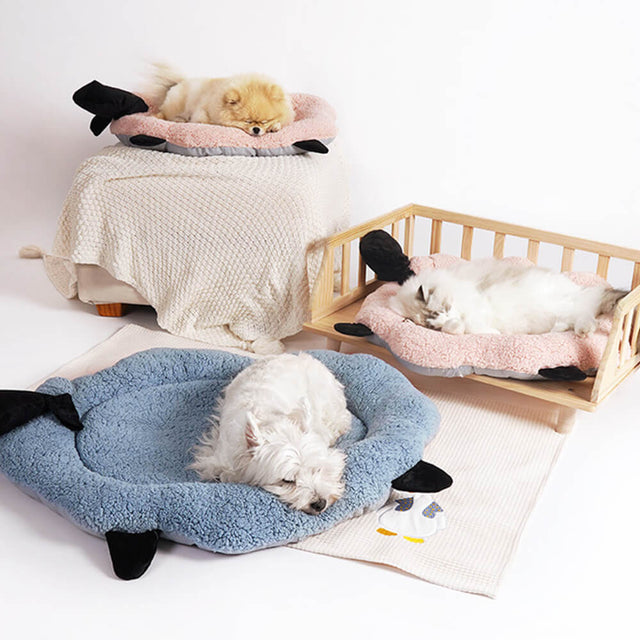 Sheep-Shaped Plush Pet Bed Cozy Playful Ultra-Soft Cotton Velvet