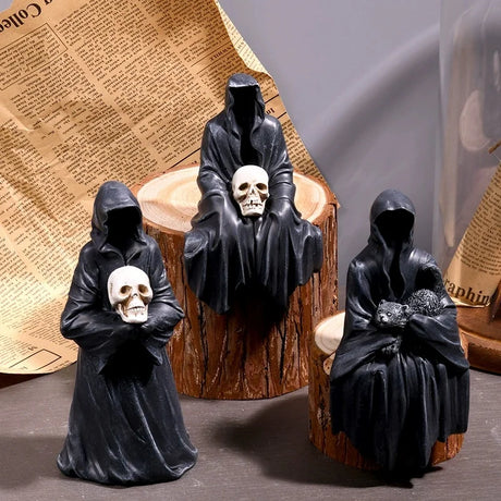 Gothic Black Robe Faceless Ghost Ornament – Durable Resin Halloween Decoration for Home and Car 0
