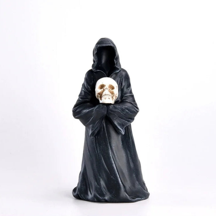 Gothic Black Robe Faceless Ghost Ornament – Durable Resin Halloween Decoration for Home and Car 2