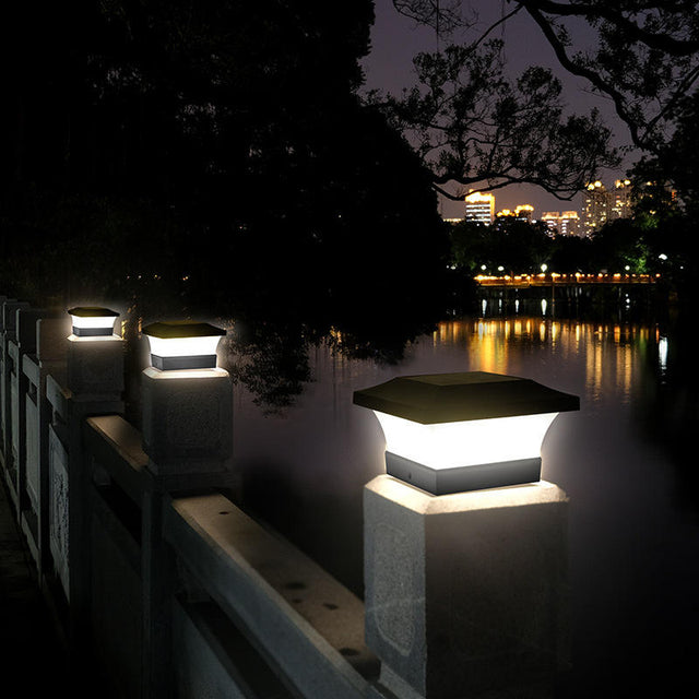 Solar-Powered Outdoor Column Light – Compact, Durable Design