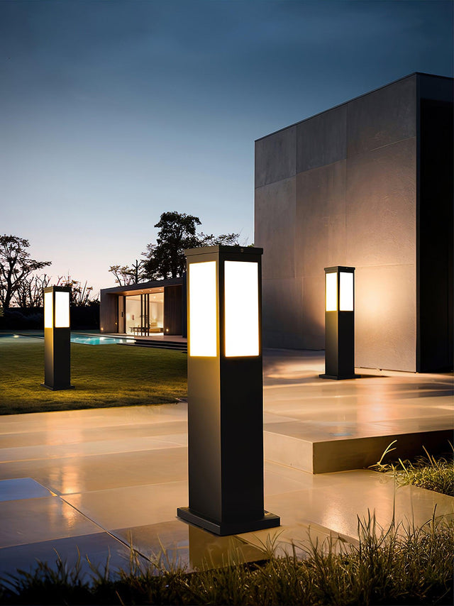 Modern Outdoor Bollard Light – Sleek Durable Weather-Resistant