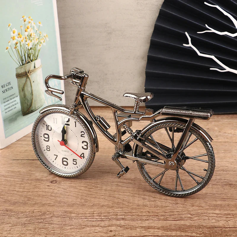 Vintage Bicycle Desk Clock with Handcrafted Design and Quartz Movement