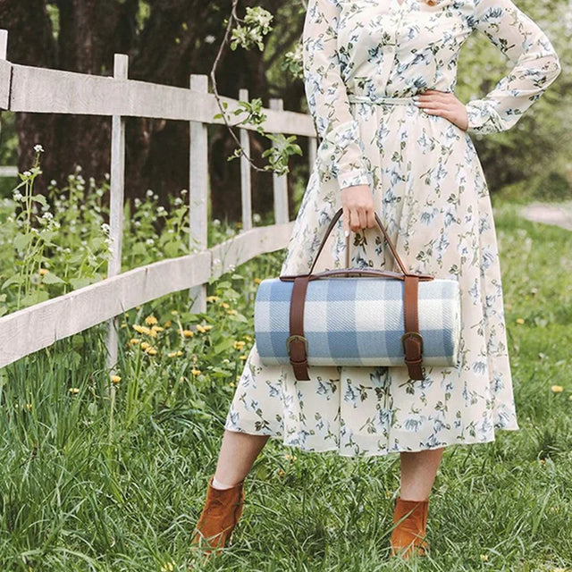 Picnic Blanket Picnic Rug Waterproof Lawn Blanket Tote Portable Indoor Home Blanket Sandproof Beach Mat-4