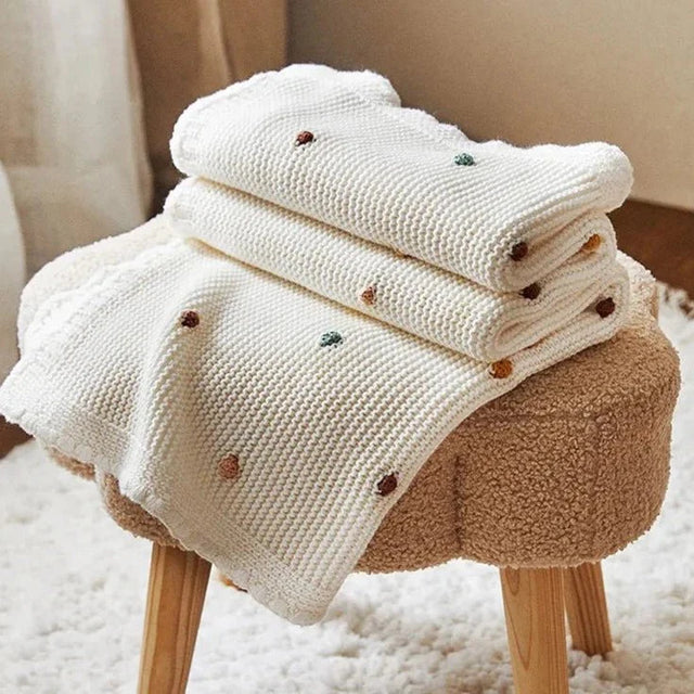 Soft Chenille Knitted Blanket for Cozy Home Decor