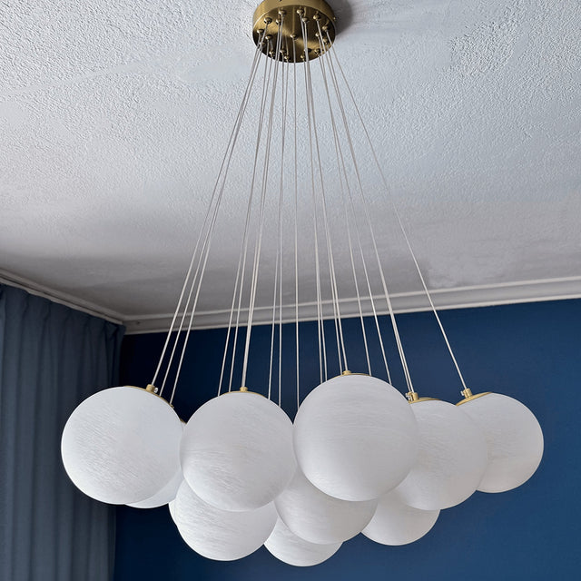 Blurred Bubbles Chandelier – Modern Glass Cluster Ceiling Light