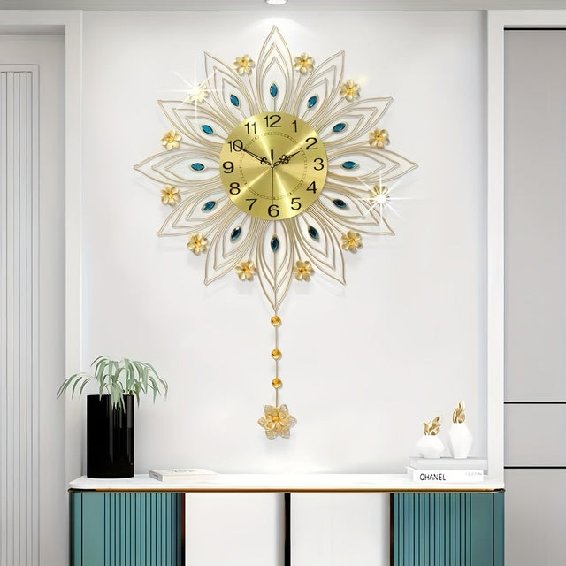 Elegant Floral Wall Clock with Luxurious Gold Accents