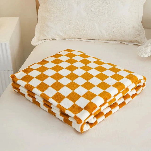 Classic Checkerboard Plaid Design Sofa Blanket for Comfort