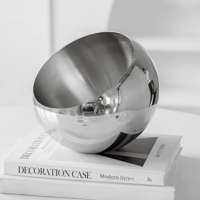 Elegant Stainless Steel Fruit Bowl - Modern Eco-Friendly Design