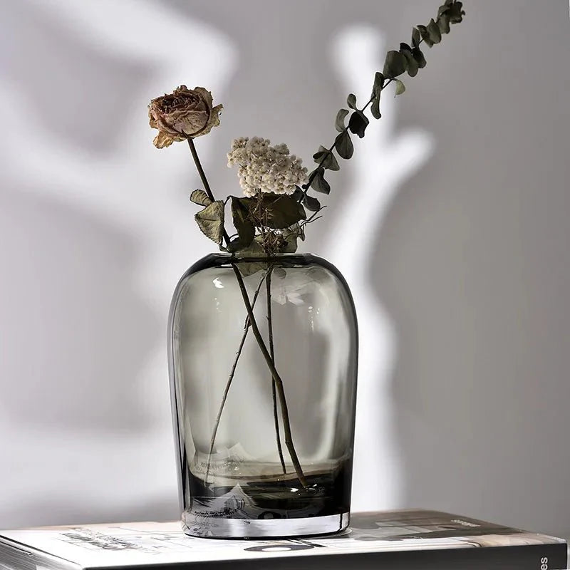 European Style Creative Flower Vase in High-Quality Glass