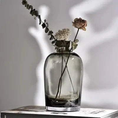 European Style Creative Flower Vase in High-Quality Glass