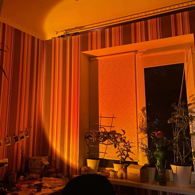 SolAura 15-Colour Sunset Projector Lamp for Relaxing Ambience