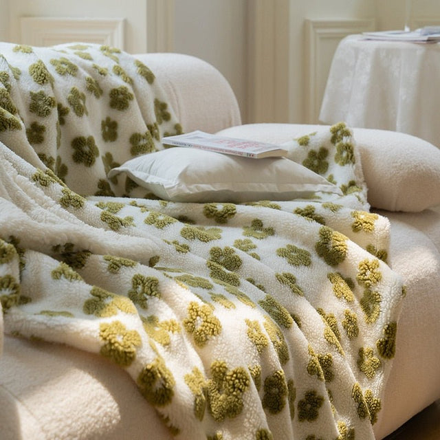 Fluffy Floral Plush Thickened Blanket for Cozy Comfort