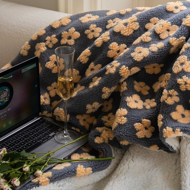 Fluffy Floral Plush Thickened Blanket for Cozy Comfort