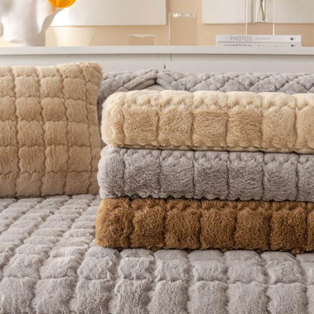 Biscuit Plush Soft Non-Slip Couch Cover with Anti-Slip Design