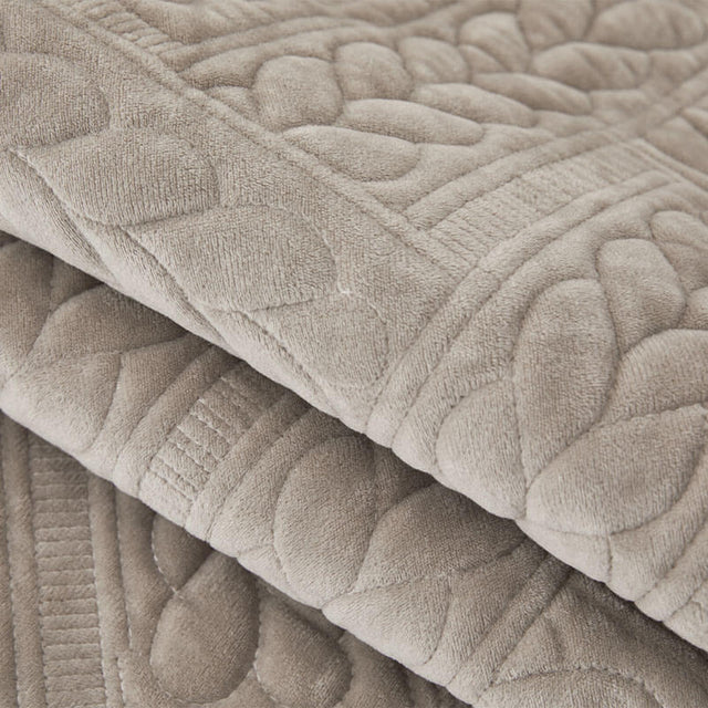 Warm Crystal Velvet Wheat Embroidery Non-Slip Couch Cover