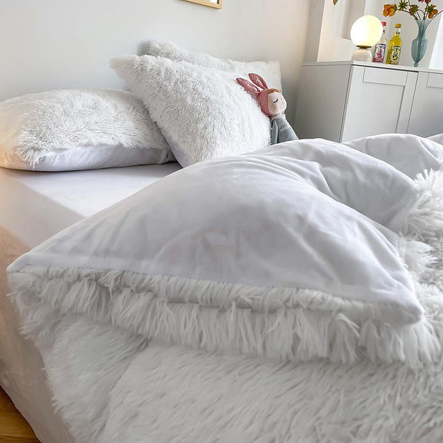 Hug and Snug Luxury Fluffy Plush Duvet Cover Set – Ultra-Soft Faux Fur Bedding