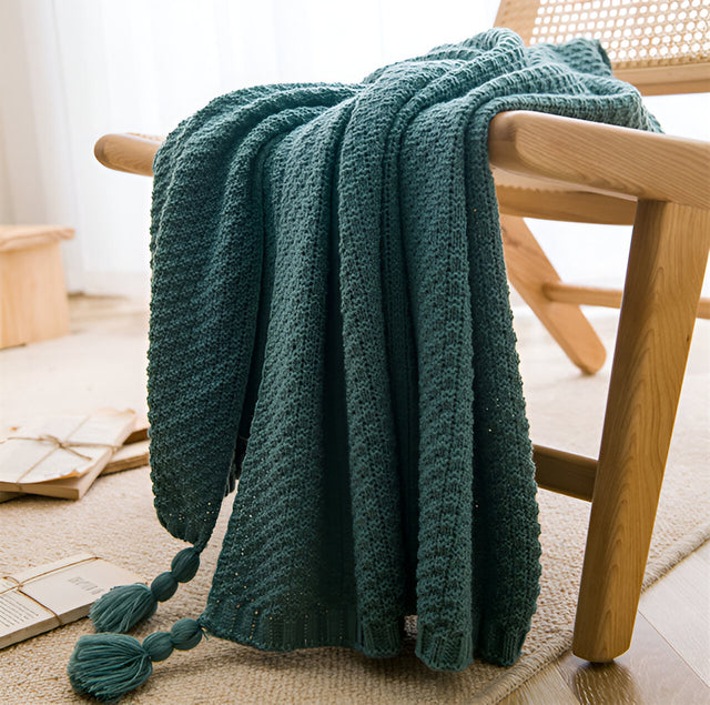 Nordic Waffle Embossed Chunky Knit Blanket For Cozy Spaces
