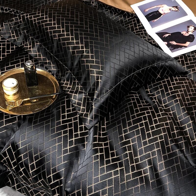 Noir Jasmine Black Pillowcase (Set of 2)