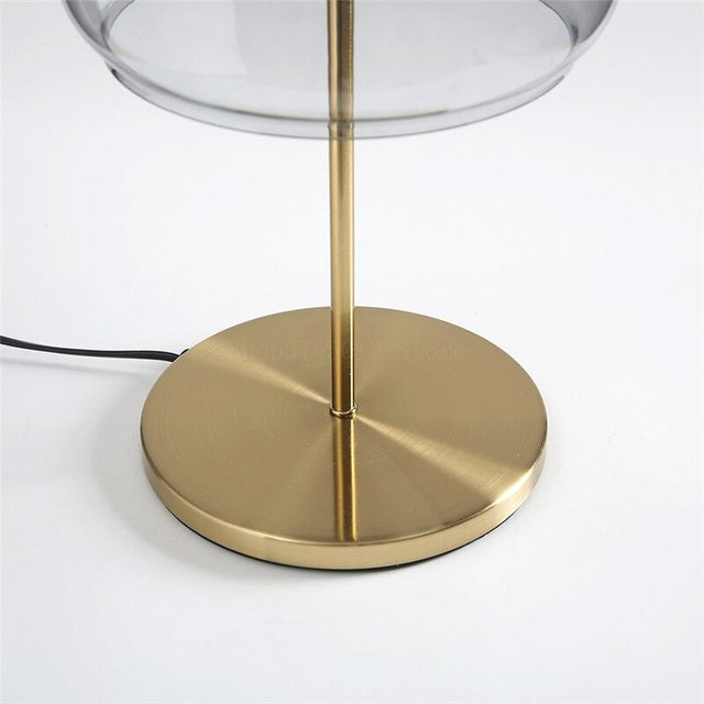 Design Bedside Lamp With Glass Shade - Modern Gold Style