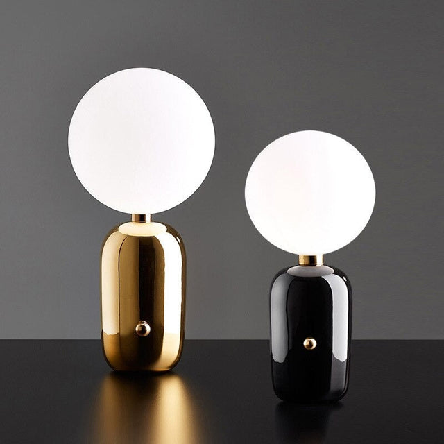 Design Ball-Shaped Bedside Lamp in Chic Glass Style