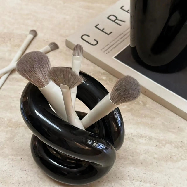 Minimal Abstract Makeup Brush Holder in Luxury Ceramic