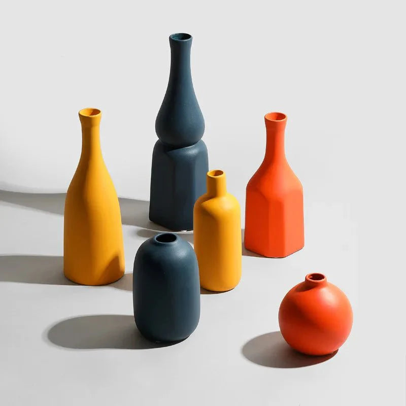 Minimalist Solid Colour Bright Ceramic Vase for Home Decor