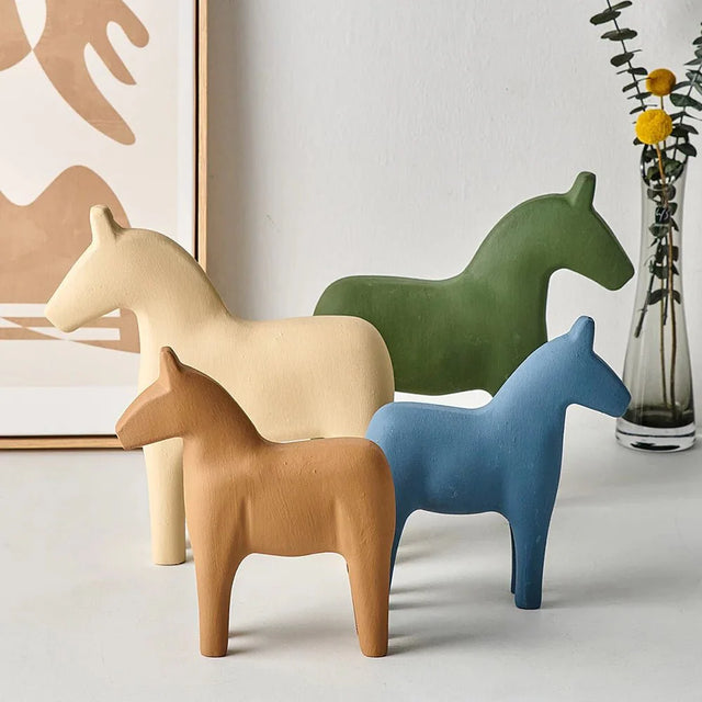 Modern Wooden Horse Home Decoration - Stylish Animal Accent