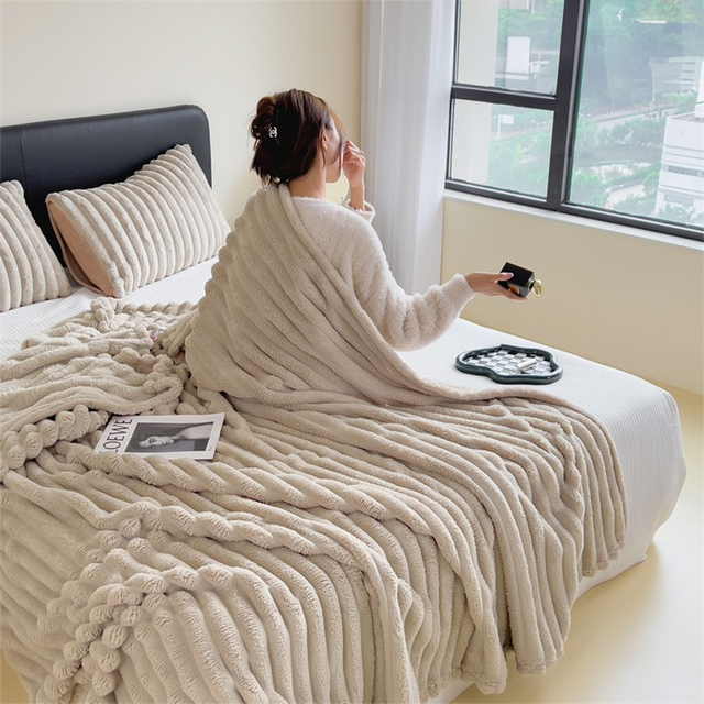 Nordic Luxury Lounging Throw Blanket for Cozy Comfort