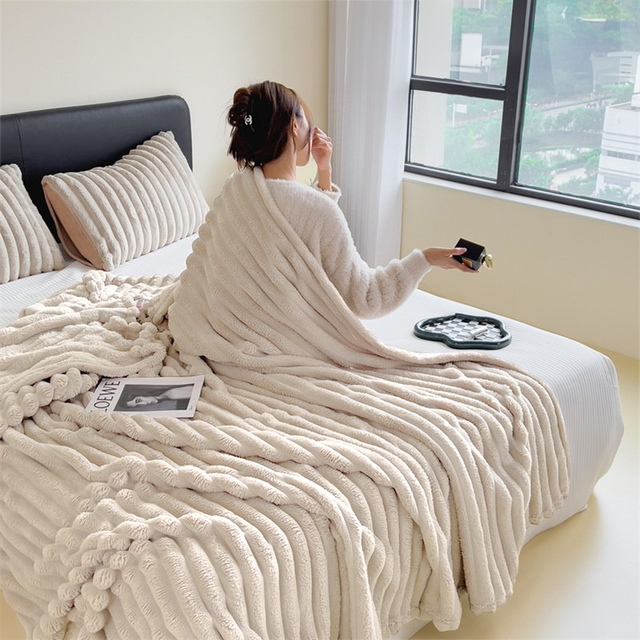 Nordic Luxury Lounging Throw Blanket for Cozy Comfort