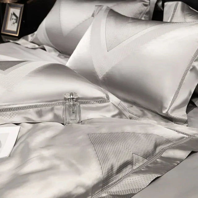 Platinum Triangle Duvet Cover Set – 1000 TC Egyptian Cotton in Sleek Silver Grey