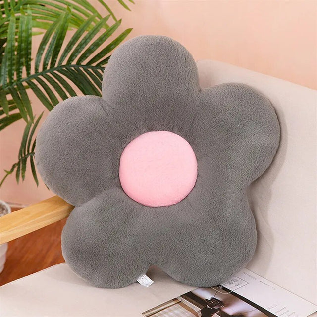 Plush Flower Shaped Soft Cushion for Cozy Home Decor