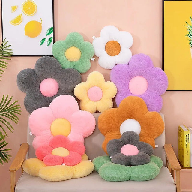 Plush Flower Shaped Soft Cushion for Cozy Home Decor