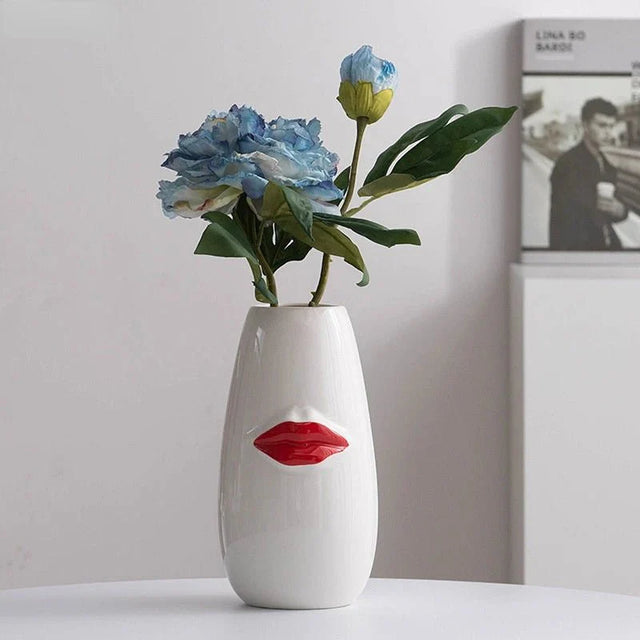 Gorgeous Red Lips Porcelain Vase Modern Ceramic Flower Pot