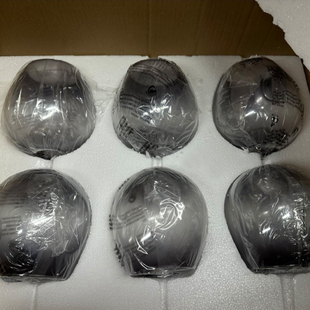 Retro Loft Chandelier – Gold & Black Industrial Ceiling Light with Glass Globes