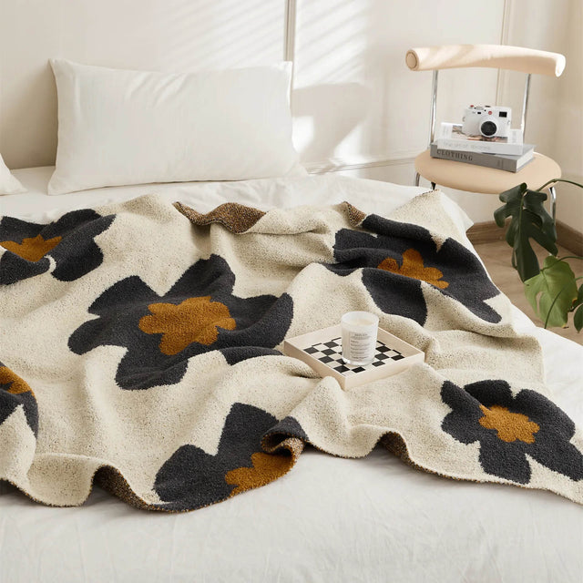 Super Soft Cosy Floral Pattern Blanket for Ultimate Comfort