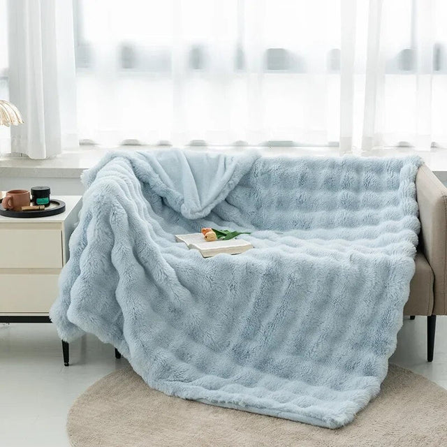 Super Soft Plush Winter Blanket for Cozy Comfort