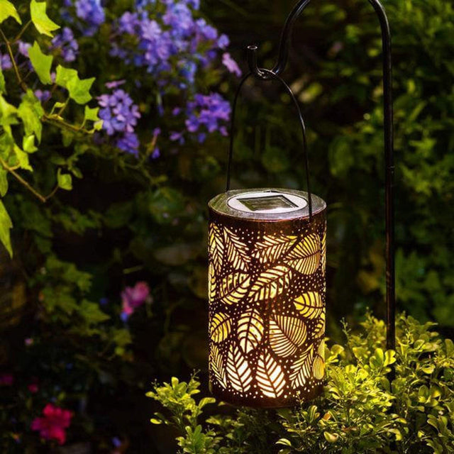 Luminous Leaf Lantern - Elegant Solar-Powered Design