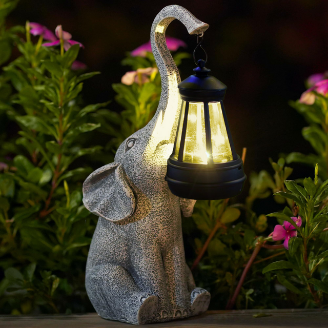 Solar Elephant Lamp – Weatherproof and Automatic