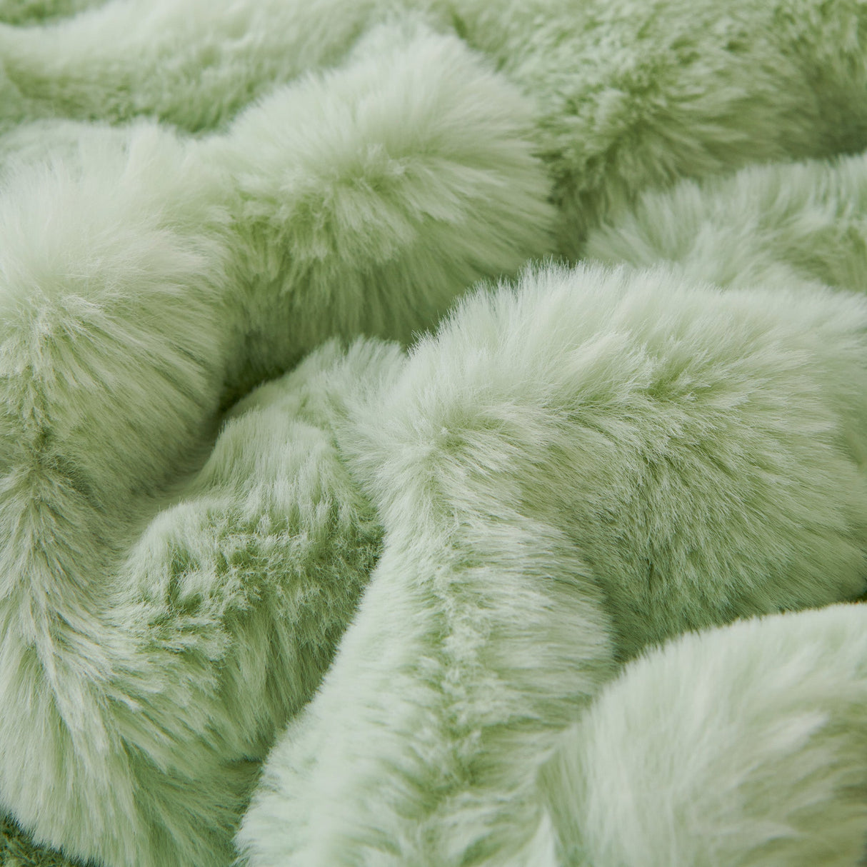 Luxe Ripple Faux Fur Sofa Cover - Modern, Stylish & Durable Sofa Protection